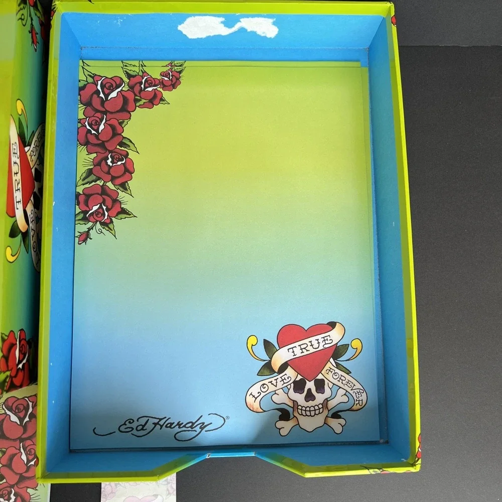 Ed Hardy / Lisa Frank True Love Forever Photo Storage Box & Stationary Set RARE
